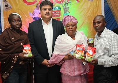 Mr. Mr. Suneel Vasudevan (2nd from left), managing director, Nutricima Limited, flanked by some of the trade partners of Nutricima at the launch of Nutricima Mega Cash promo in Lagos last week.